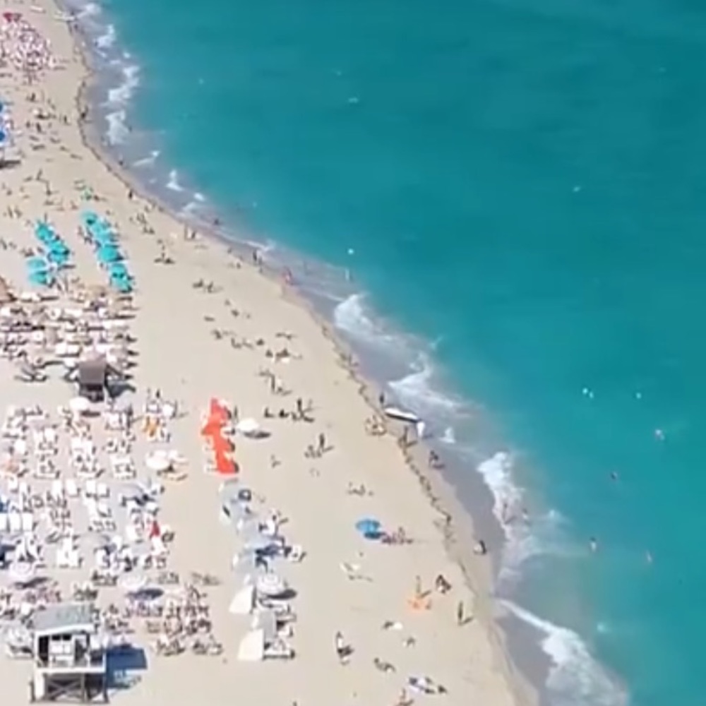 Meet your Posher, Zaza